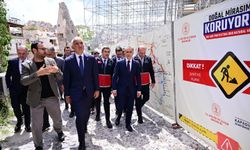 Bakan Ersoy Göreme’de Peribacaları Restorasyonunu Yerinde İnceledi