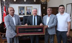 Derinkuyulu Muhtarlardan Aksaray Valisi Duru’ya Ziyaret