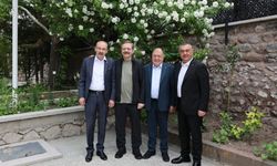 NTSO Başkanı Parmaksız, Erciyes Zirvesi Sonrası Hisarcıklıoğlu ile Bir Araya Geldi