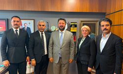 Emre Çalışkan, Nevşehirli Misafirlerini Gazi Meclis’te Ağırladı