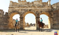 Nevşehir’in Yetiştirdiği Atlar Tarihin İçinde Devriye Geziyor
