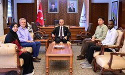 Uluslararası Öğrencilerden Vali Kök’e Ziyaret