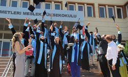 NEVÜ TÖMER'de Uluslararası Öğrenciler Mezuniyet Sevinci Yaşadı