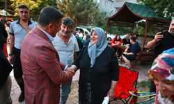 Semaverler Kuruldu, Başkan Arı 2000 Evler'de Vatandaşlarla Buluştu