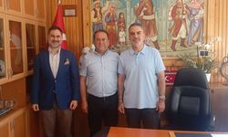 Yakup ve Mehmet Dinler Kardeşlerden Başkan Özer'e Ziyaret