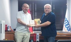 Araştırmacı-Yazar Dr. Celalettin Kandemir'den Alemdar İmam Hatipliler Derneği'ne Ziyaret