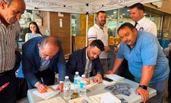 AK Parti'den Nevşehir Pazarında Üyelik Standı