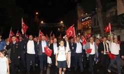 Avanos'ta Bayraklar Eşliğinde Millî Birlik Yürüyüşü