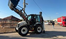 Kaymaklı Belediyesi'ne Yeni İş Makinesi Kazandırıldı