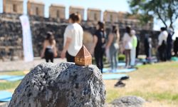 Nevşehir Kalesi'nde Kadınlara Ücretsiz Yoga ve Aerobik Pilates Etkinliği
