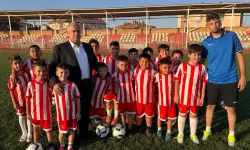 NTSO Başkan Adayı Öbekli, Nevşehir Spor Futbol Okulları’nı ziyaret etti
