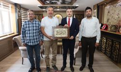 Eğitim-Bir-Sen’den Derinkuyu Kaymakamı Yeğin’e Hayırlı Olsun Ziyareti