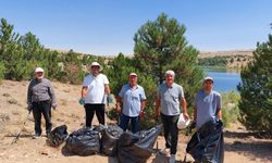 Karaburna Gölet Çevresine Çevre Gönüllülerinin Eli Değdi