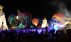 Kapadokya Semaları Festivalin İlk Gününde Renk Cümbüşüne Döndü