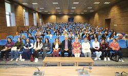 NEVÜ’de “Bağımlılık Bir Beyin Hastalığı Mıdır?” Semineri Düzenlendi
