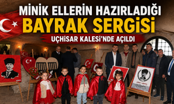 Minik Ellerin Hazırladığı Bayrak Sergisi Uçhisar Kalesi’nde Açıldı
