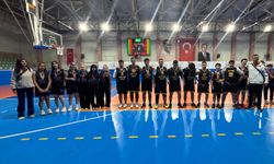 29 Ekim Cumhuriyet Kupası’na Altınyıldız Koleji Fen ve Anadolu Lisesi Damga Vurdu