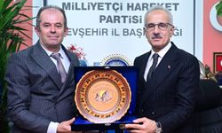 Başkan Çamcı, Bakan Uraloğlu ile Uçhisar’ın Ulaşım ve Altyapısını Görüştü