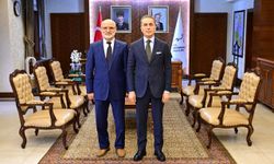 Nevşehir’in Yeni İl Müftüsü Dr. Hayri Erenay Görevine Başladı