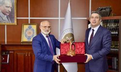 Kapadokya Alan Başkanı Aslanbay’dan Müftü Erenay’a Hayırlı Olsun Ziyareti
