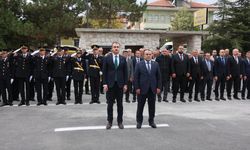 Derinkuyu’da Cumhuriyet Bayramı İçin Çelenk Sunma Töreni Düzenlendi