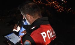 Nevşehir’de Ruhsatsız Silahlar, Esrar ve Aranan Araçlar Ele Geçirildi