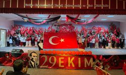 Altınyıldız İlköğretim Kurumunda 29 Ekim Cumhuriyet Bayramı Coşkuyla Kutlandı!