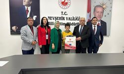 Nevşehir’de Cumhuriyet Temalı Yarışmalarda Dereceye Giren Öğrenciler Ödüllendirildi