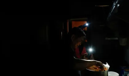 Avrupa'da neler oluyor? Elektrik kesintisi birçok ülkeyi vurdu!