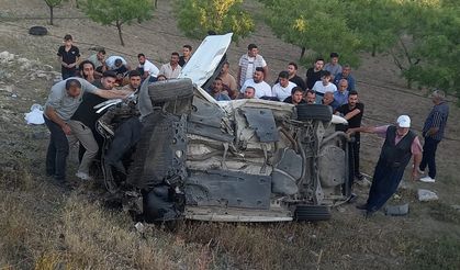 Nevşehir-Aksaray yolunda iki otomobil çarpıştı