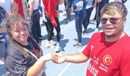 Nevşehirli Milli Sporcu Ünlü'ye Kayseri'den Gelin...