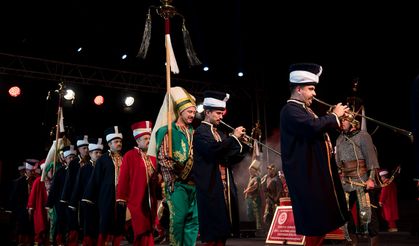 Kapadokya'da mehter marşı sesleri yeri, göğü inletti