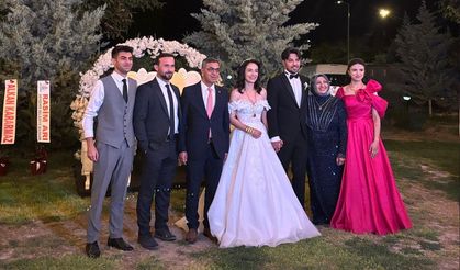 Genel Sekreter Uslu Tombalak'ın oğlu dünya evine girdi