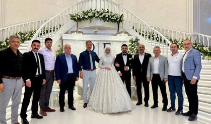 Başkan Öcal’ın Kızı Rüveyda, Mutluluğa “Evet” Dedi