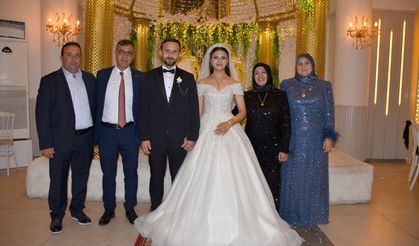 Genel Sekreter Uslu Tombalak'ın kızı dünya evine girdi