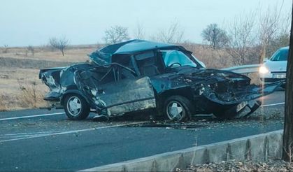 Nevşehir’de Araç Ağaca Çarptı, 1 Ağır Yaralı