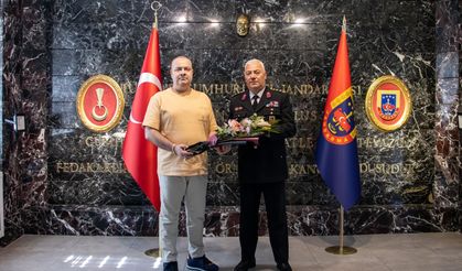 Assuva Başkanı Başbuğ'dan, Jandarma'nın 187. Yılına Çiçekli Kutlama