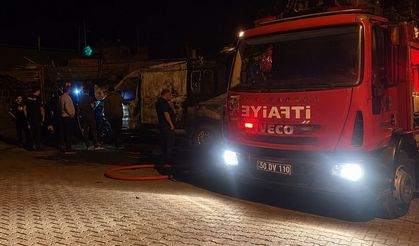 Nevşehir’de Park Halindeki Minibüs Alev Alev Yandı