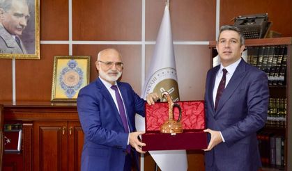 Kapadokya Alan Başkanı Aslanbay’dan Müftü Erenay’a Hayırlı Olsun Ziyareti