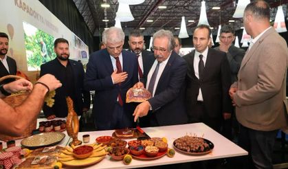 Bakan Yardımcısı Alpaslan’dan Kapadokya Standına Ziyaret