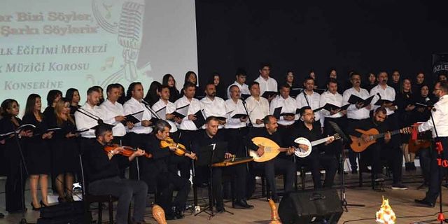 Nevşehir'de 'Şarkılar bizi söyler, biz de şarkı söyleriz' konserleri...