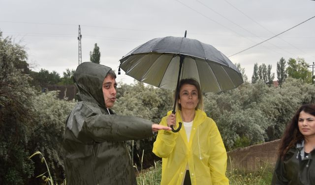 Nevşehir Valisi Becel, Acıgöl ilçesinde sel bölgesini inceledi