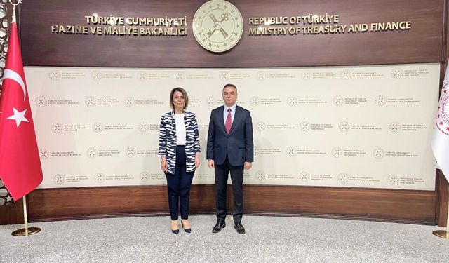 Nevşehir Valisi Becel, Bakan Yardımcısı Hatipoğlu’nu ziyaret etti.