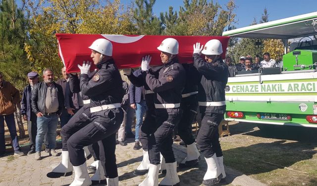 Emekli Polis memuru Servet Bilen toprağa verildi