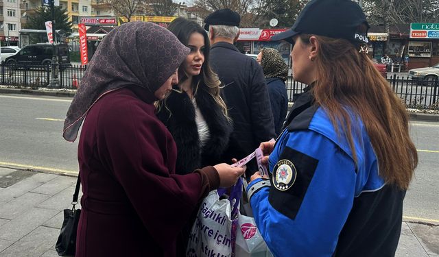 Nevşehir'de KADES Uygulaması Vatandaşlara Anlatılıyor