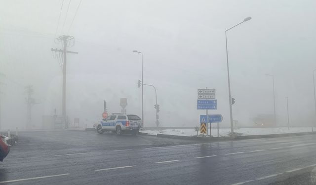 Nevşehir'de yoğun sis: Görüş mesafesi 50 metre