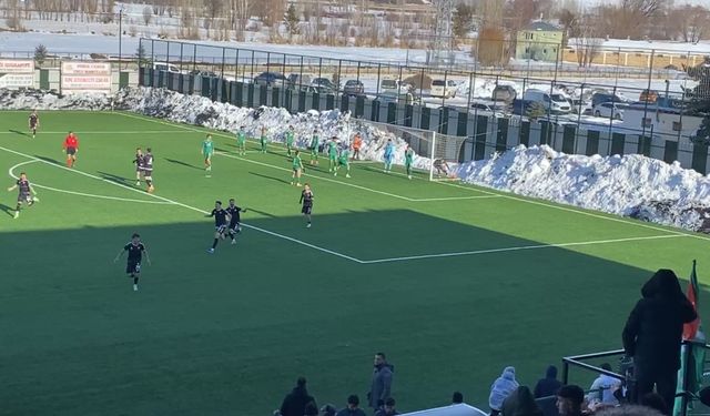 Nevşehir Spor FK. deplasmanda 2 gol attı 1 puan aldı