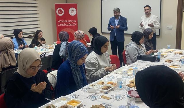 Nevşehir'de Yurt Öğrencileri İftar Programında Buluştu