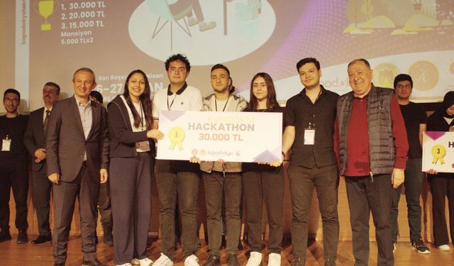 NEVÜ’lü Öğrenciler Kapadokya Hackathon’a Yenilikçi Projeleriyle Damga Vurdu