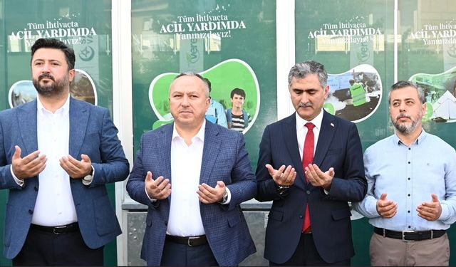 Nevşehir'de Verenel Sosyal Market Düzenlenen Törenle Açıldı